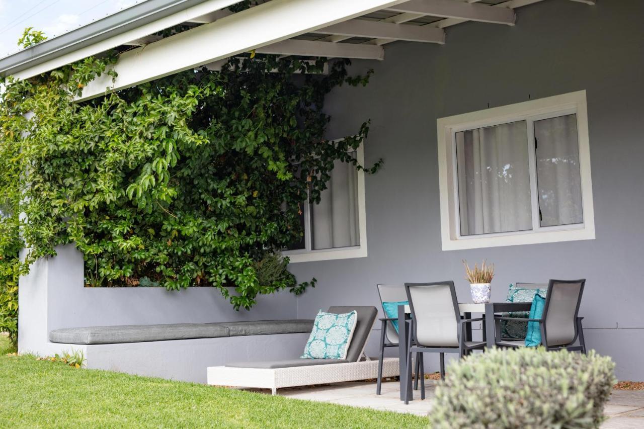 Sweetwater Guesthouse Wellington Esterno foto