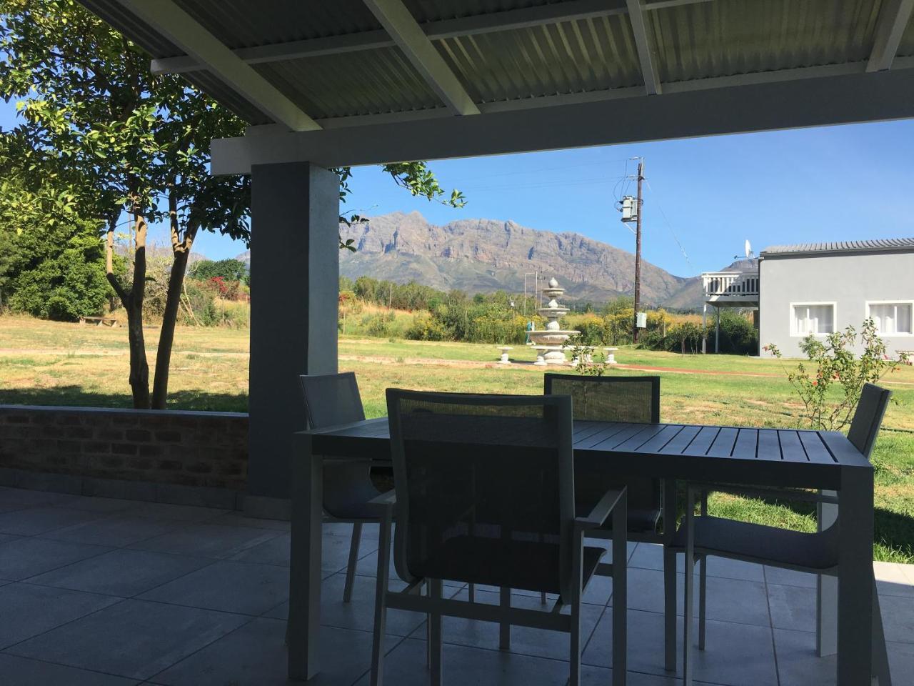Sweetwater Guesthouse Wellington Esterno foto