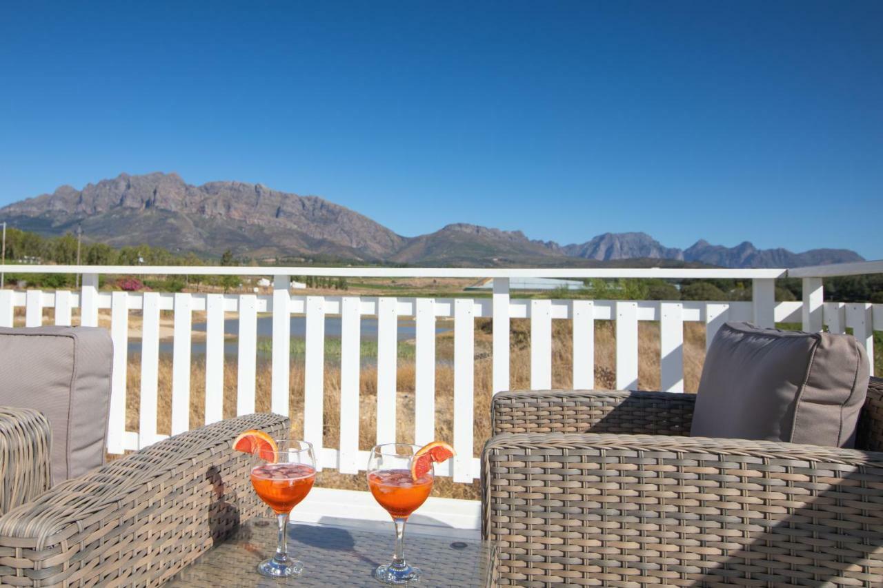 Sweetwater Guesthouse Wellington Esterno foto