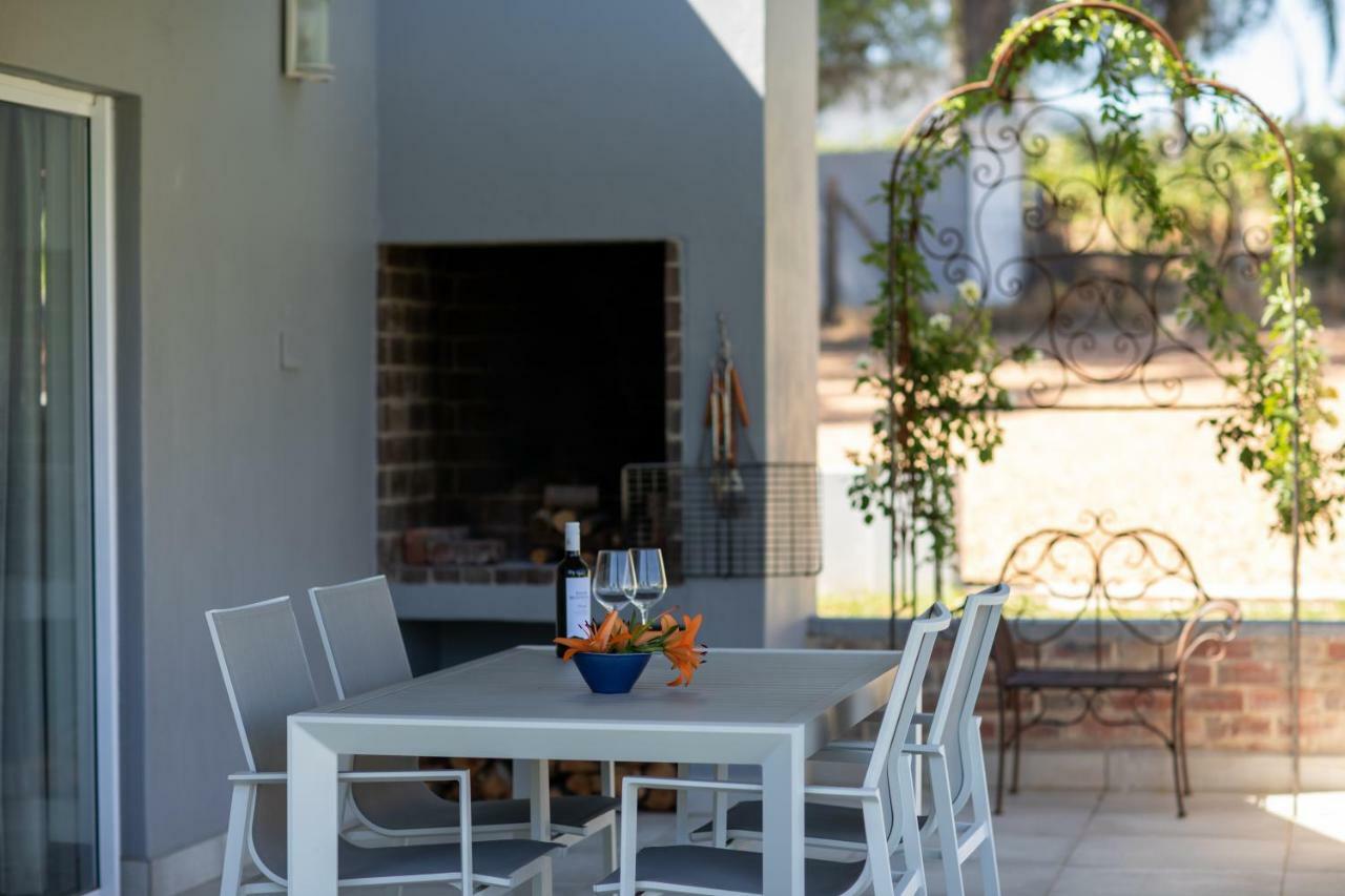 Sweetwater Guesthouse Wellington Esterno foto
