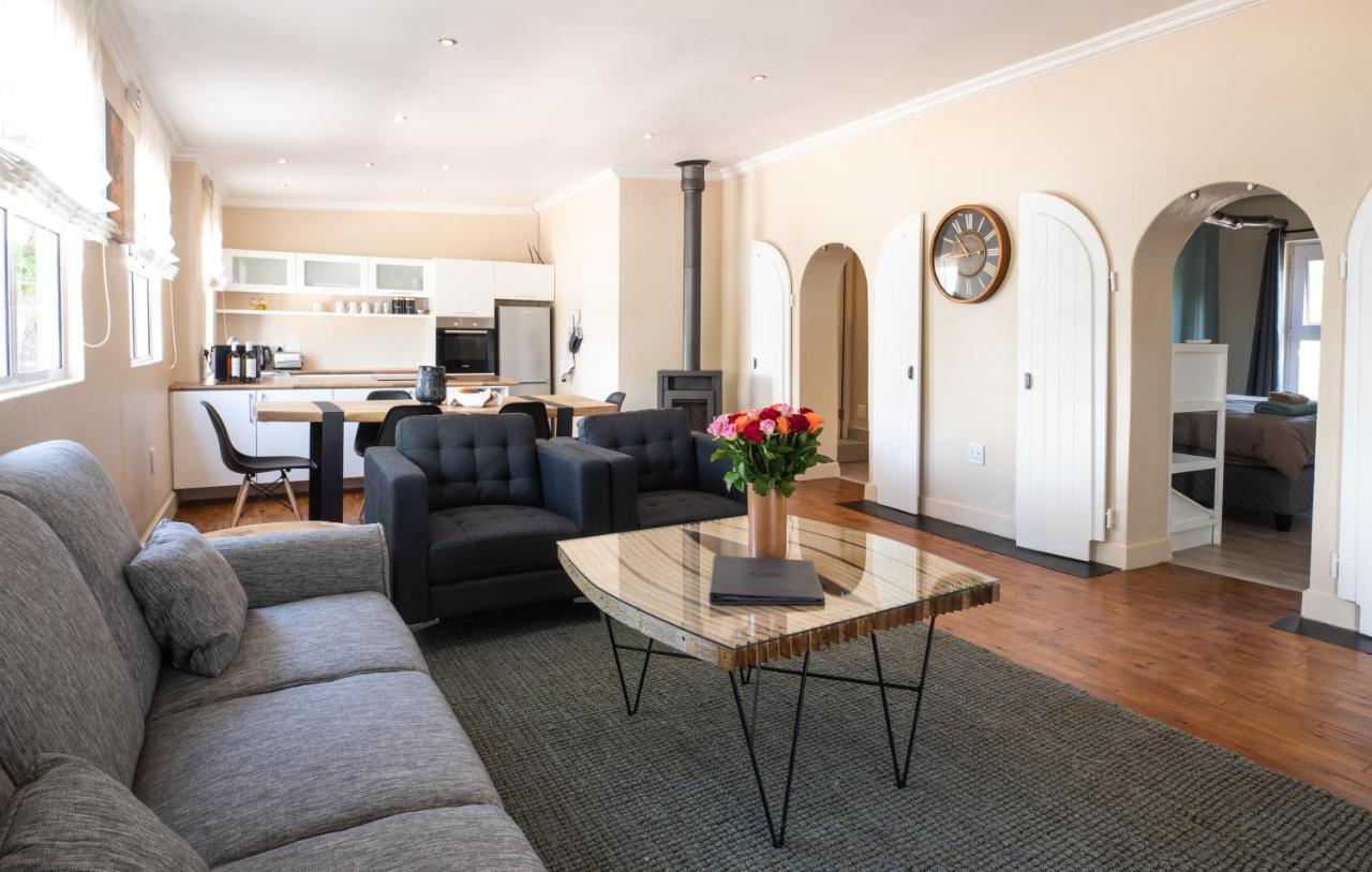 Sweetwater Guesthouse Wellington Esterno foto